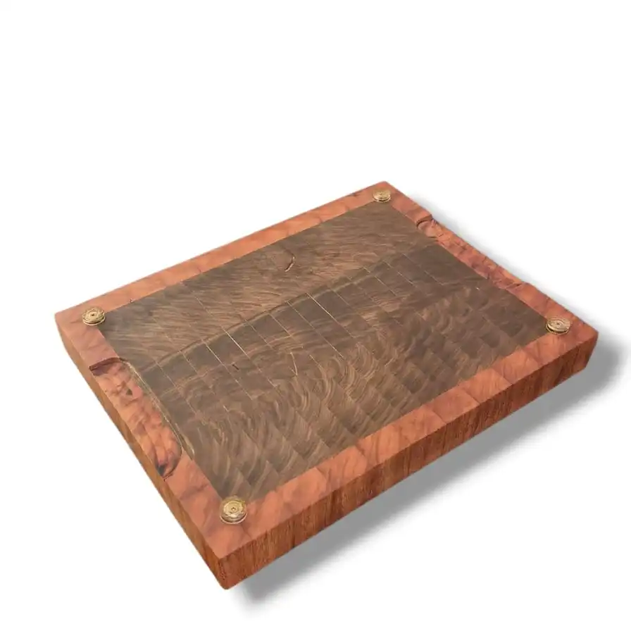 Tábua End Grain “Moldura” — Ipê-roxo e Pau-ferro (42,5 × 32,5 × 4 cm)