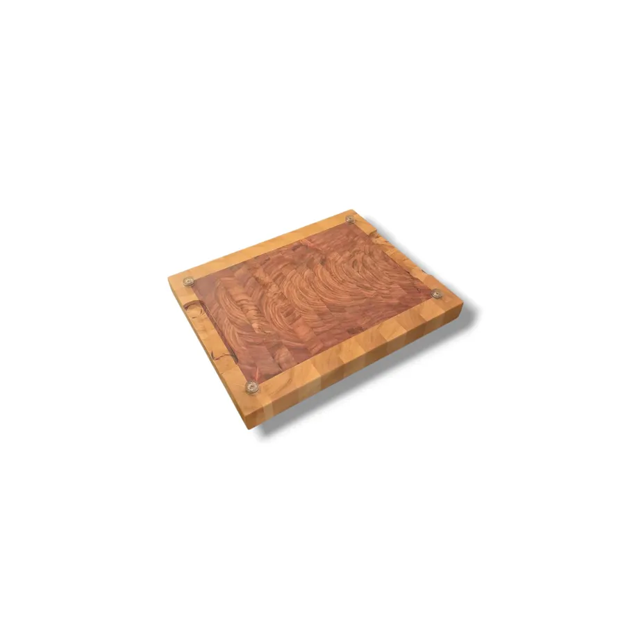 Tábua End Grain Marfim e Pau-Ferro “Moldura Clássica” 42,5×33,5×4,5 cm