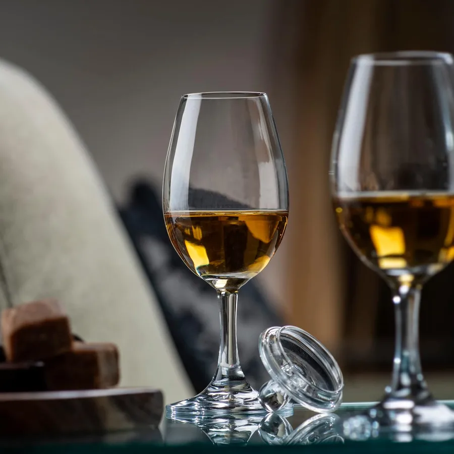 Taça Copita The Glencairn Glass para Degustação de Whisky — Glencairn Crystal
