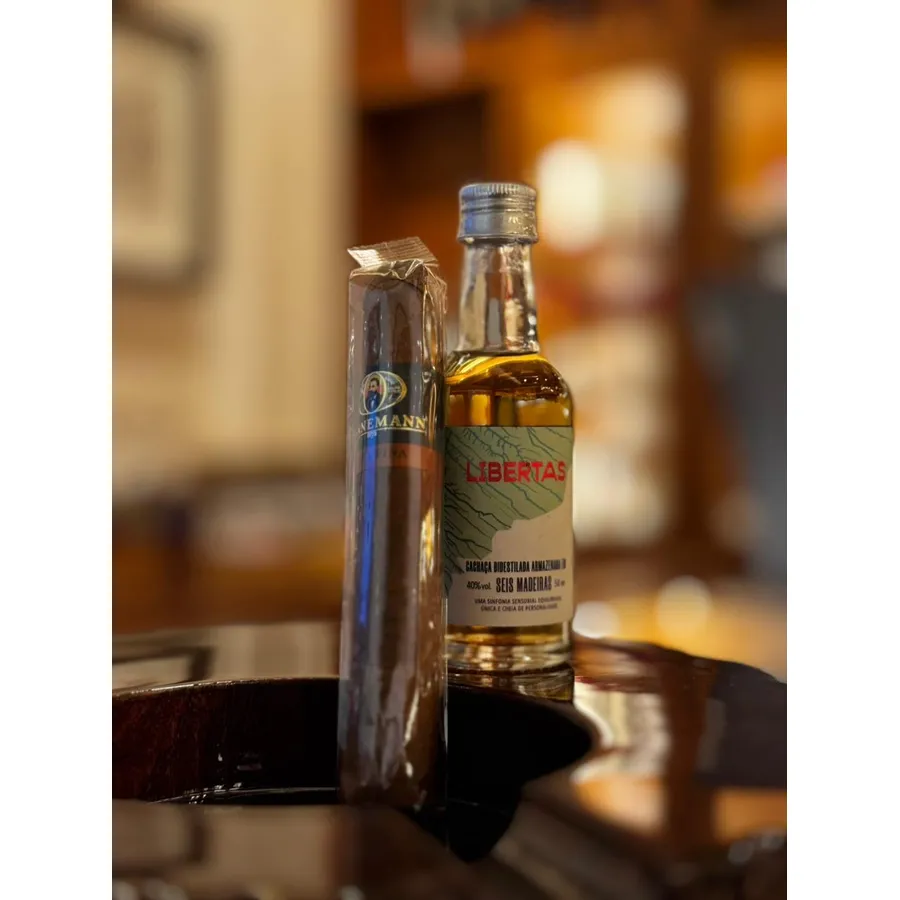 Cachaça Lamas 6 Madeiras + Charuto Dannemann Mata Fina Robusto