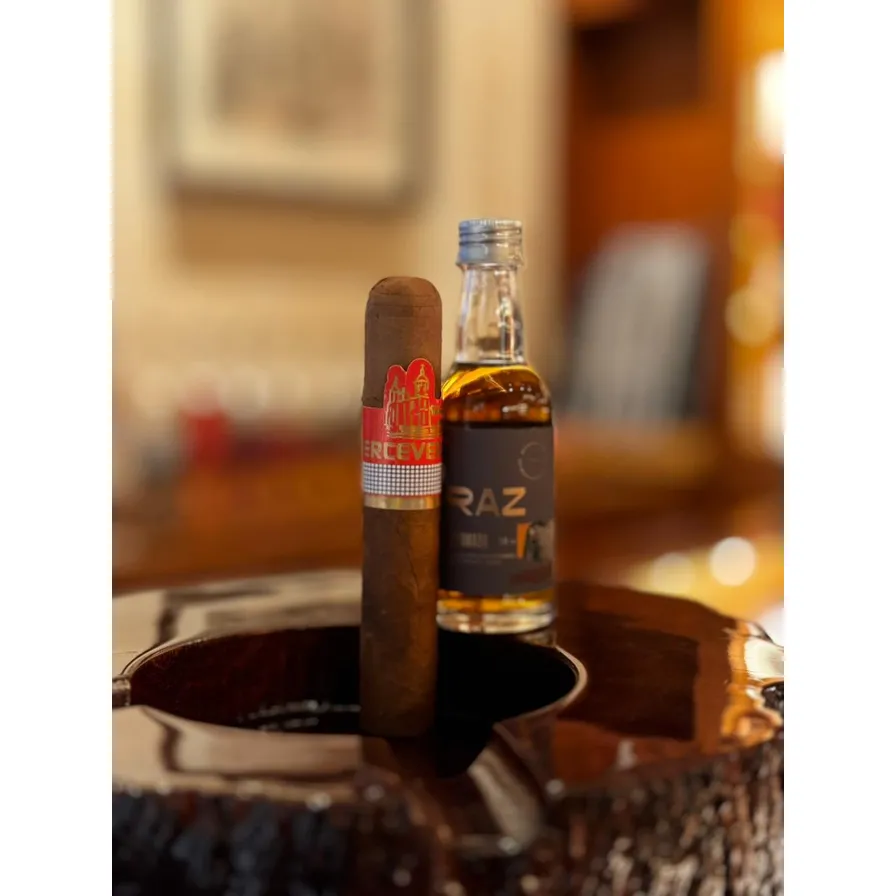 Rum Lamas Apraz Ouro + Charuto Perceverancia Premium Robusto