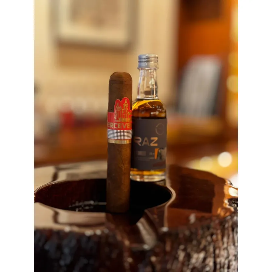 Rum Lamas Apraz Ouro + Charuto Perceverancia Premium Robusto