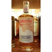 CACHAÇA LIBERTAS CA E AMBURANA 750ML - imagem 1