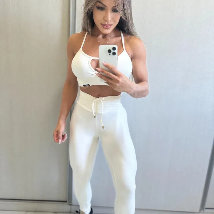 Conjunto Fitness Top e Calça - Aveludado Off White 