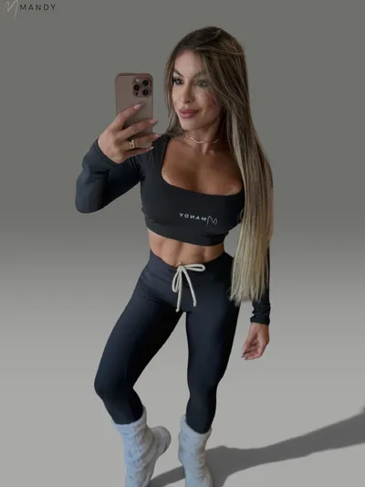 Croopd Mandy Manga longa