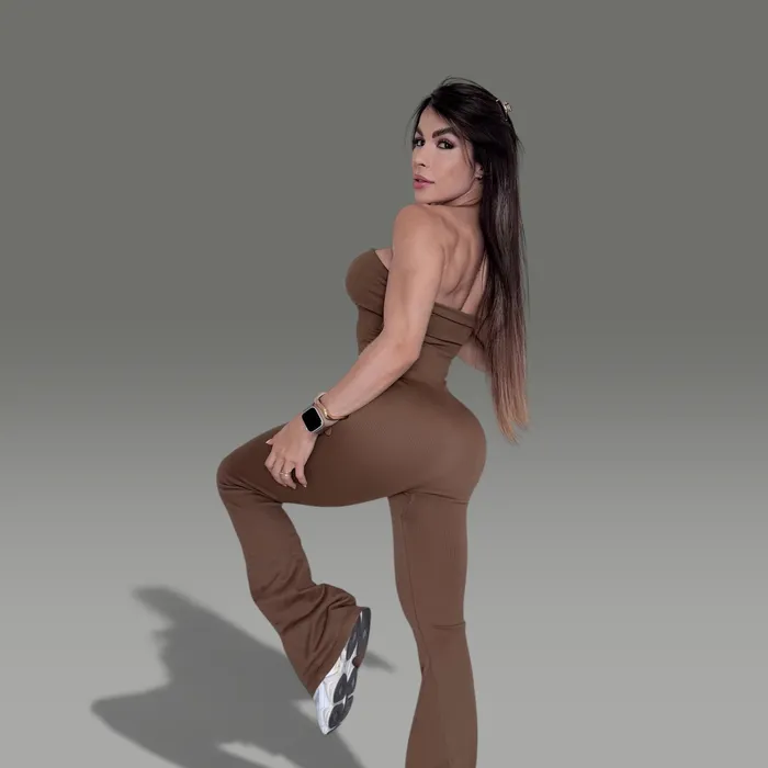 Macacão Chloe Flare