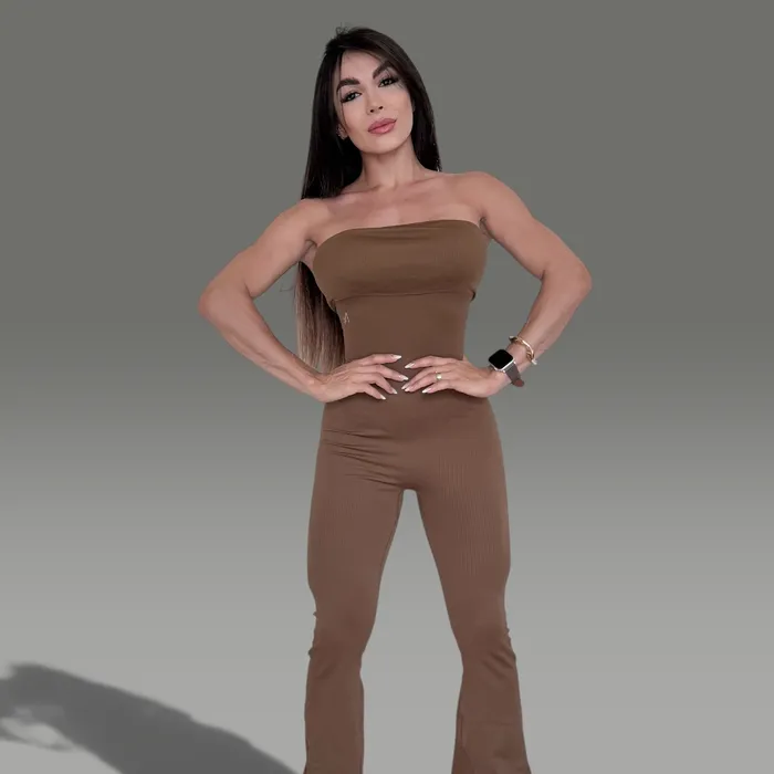 Macacão Chloe Flare