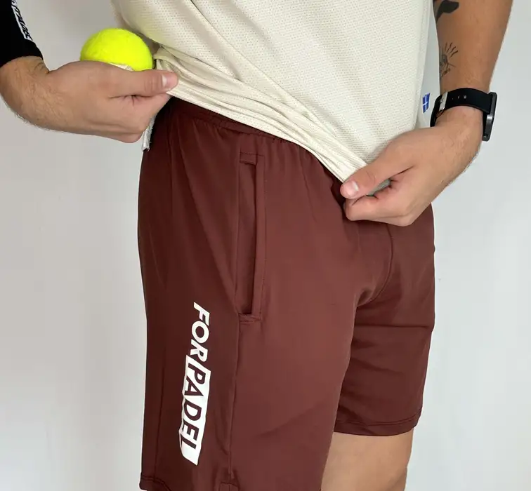 Shorts Poli - Marrom