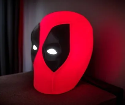 Luminária Deadpool Marvel 