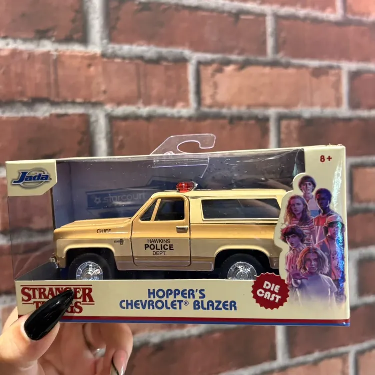 Miniatura Hopper's Chevrolet Blazer – Stranger Things 