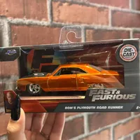 Miniatura Dom's Plymouth Road Runner – Velozes e Furiosos  - imagem 1