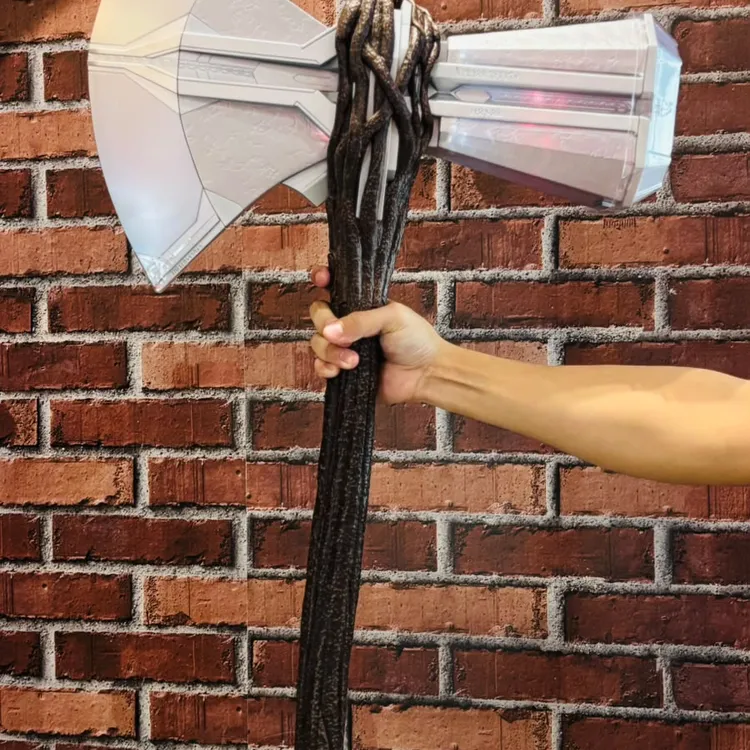 Marvel Legends Series Stormbreaker do Thor (Hasbro E9967)