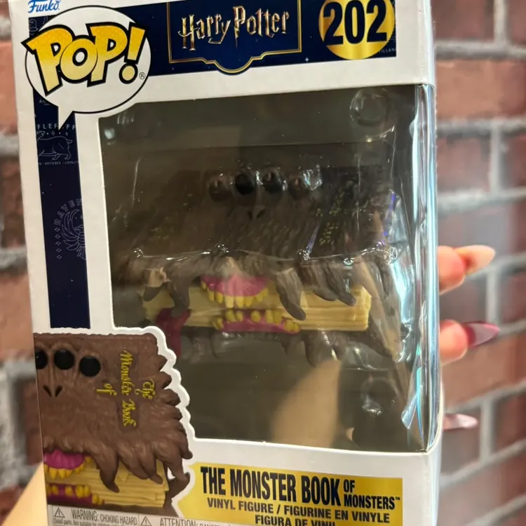 Funko Pop! Harry Potter – The Monster Book of Monsters 202 