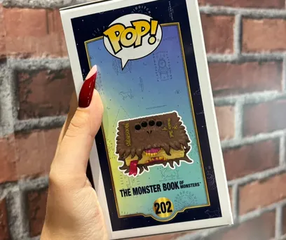 Funko Pop Harry Potter – The Monster Book of Monsters 202 
