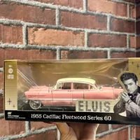 Miniatura Elvis Presley – 1955 Cadillac Fleetwood Series 60 Pink Cadillac 1:24  - imagem 1