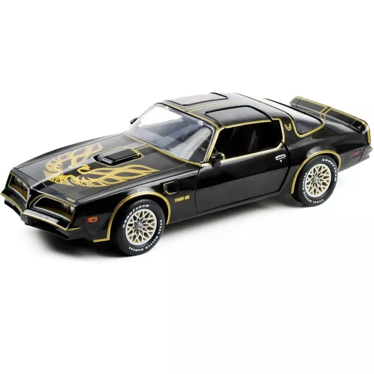 Miniatura GreenLight 1977 Pontiac Firebird T/A – 1:24