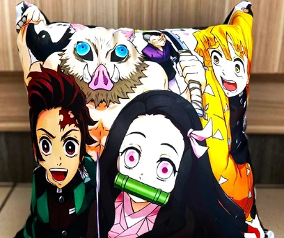 ALMOFADA 40X40 - DEMON SLAYER PERSONAGENS