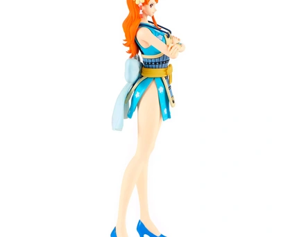 ESTÁTUA BANPRESTO ONE PIECE GLITTER AND GLAMOURS - NAMI WANOKUNI STYLE LL (VERSÃO B)