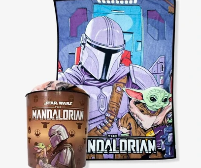 KIT MANTA COM BALDE THE MANDALORIAN 