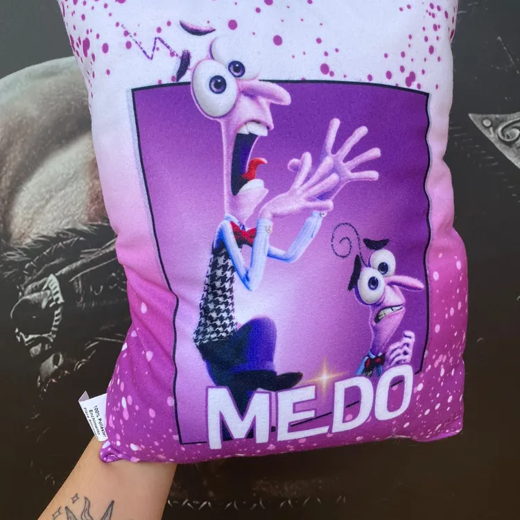 ALMOFADA DIVERTIDAMENTE 2 - MEDO 
