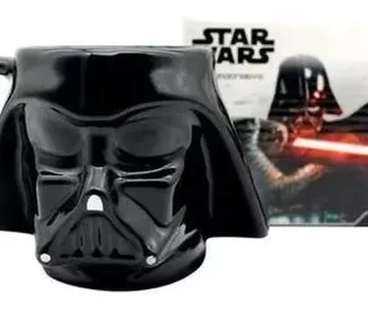 CANECA FORMATO 3D DARTH VADER - STAR WARS 