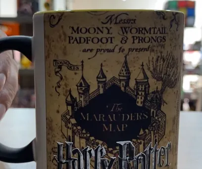 CANECA MÁGICA HARRY POTTER 