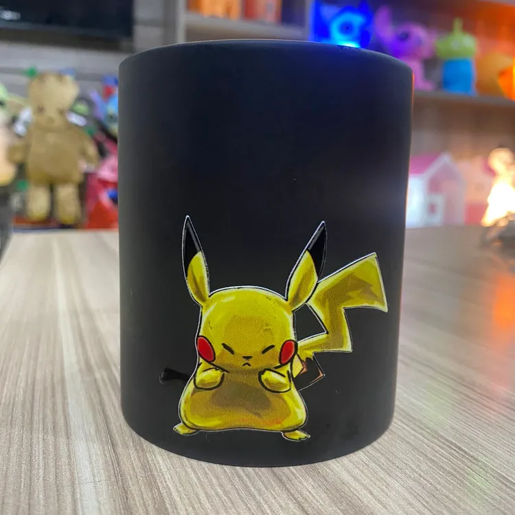CANECA MÁGICA PIKACHU 