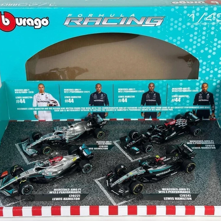 Formula 1 Conjunto Bburago 1/43 Mercedes F1 com 4 miniaturas