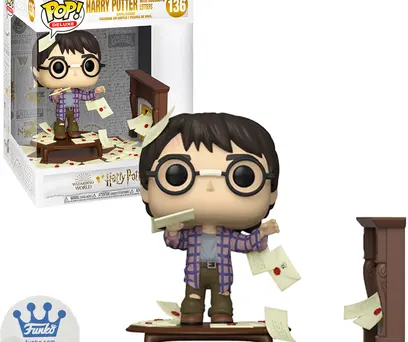 FUNKO POP HARRY POTTER - HARRY POTTER WITH HOGWARTS LETTERS 136 
