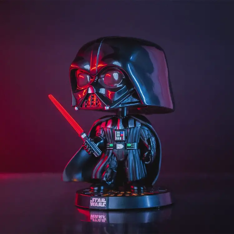 FUNKO POP STAR WARS LIGHTS & SOUND 574 - DART VADER