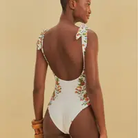 Maio Localizado Vitamina de Banana Farm  - imagem 1