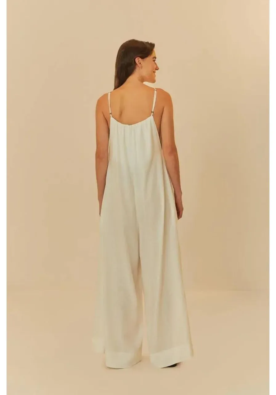 Macacão Pregas Pantalona Farm Off White