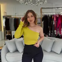 Blusa Canelada Uma Manga Só Sommer - imagem 1