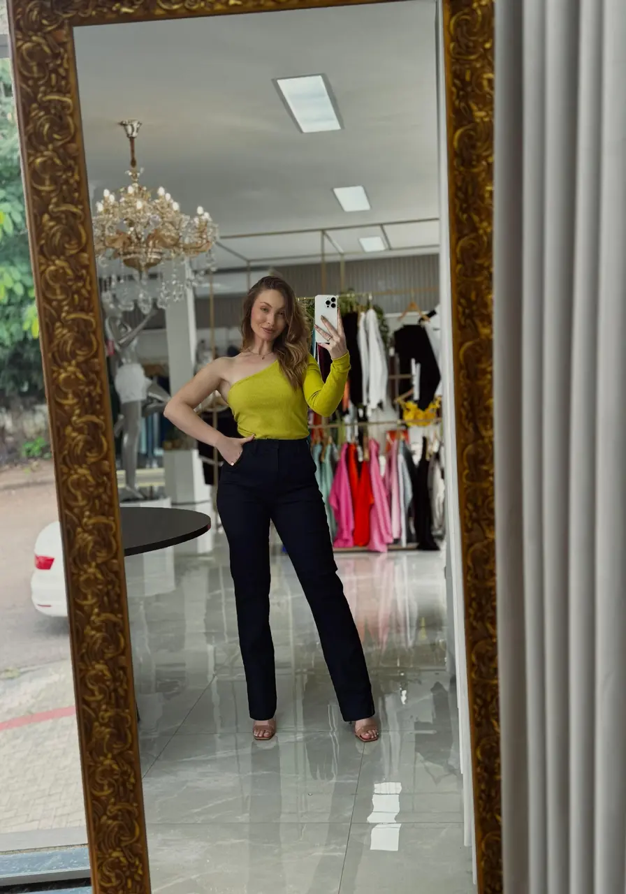 Blusa Canelada Uma Manga Só Sommer