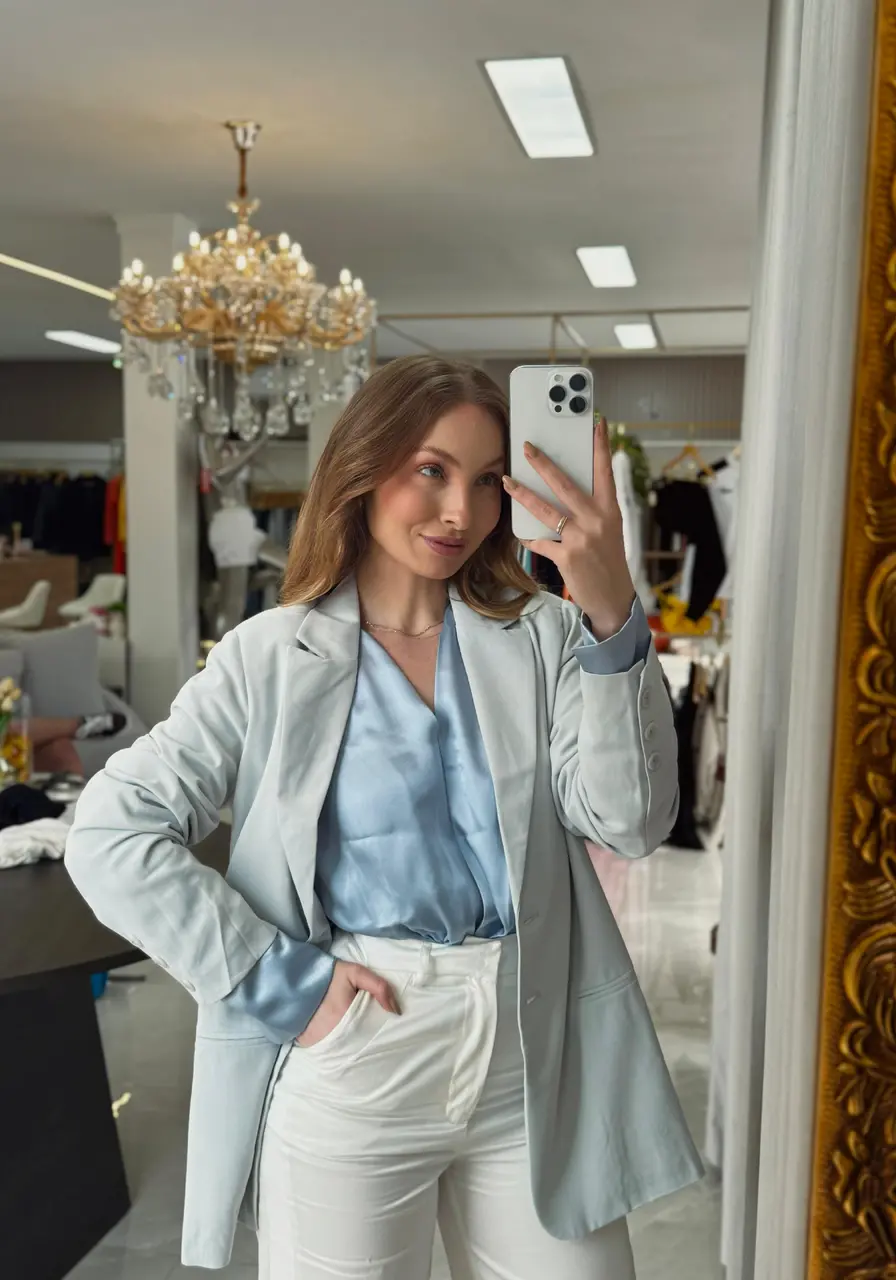 Blazer Alongado Em Crepe Cinza