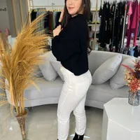 Calça Skinny Isabelli Cós Alto Off White - imagem 5