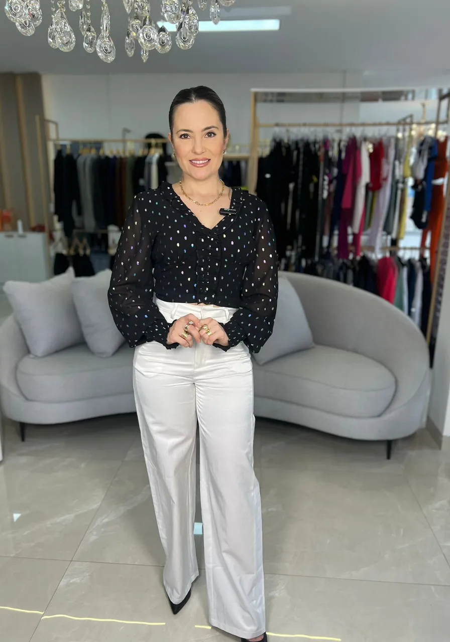 Blusa Cropped Poa Carlota Costa