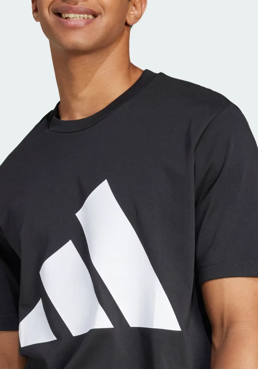 Camiseta Essentials Big Logo Adidas Preta 