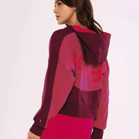 Blusa Moletom Recortes Com Capuz - imagem 1
