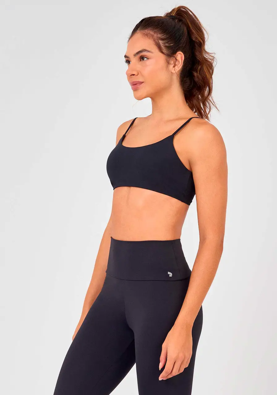 Top Eterno Liso Costas Decotada Alto Giro