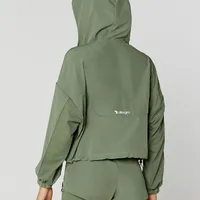 Jaqueta Corta Vento Com Capuz e Regulagem - imagem 2