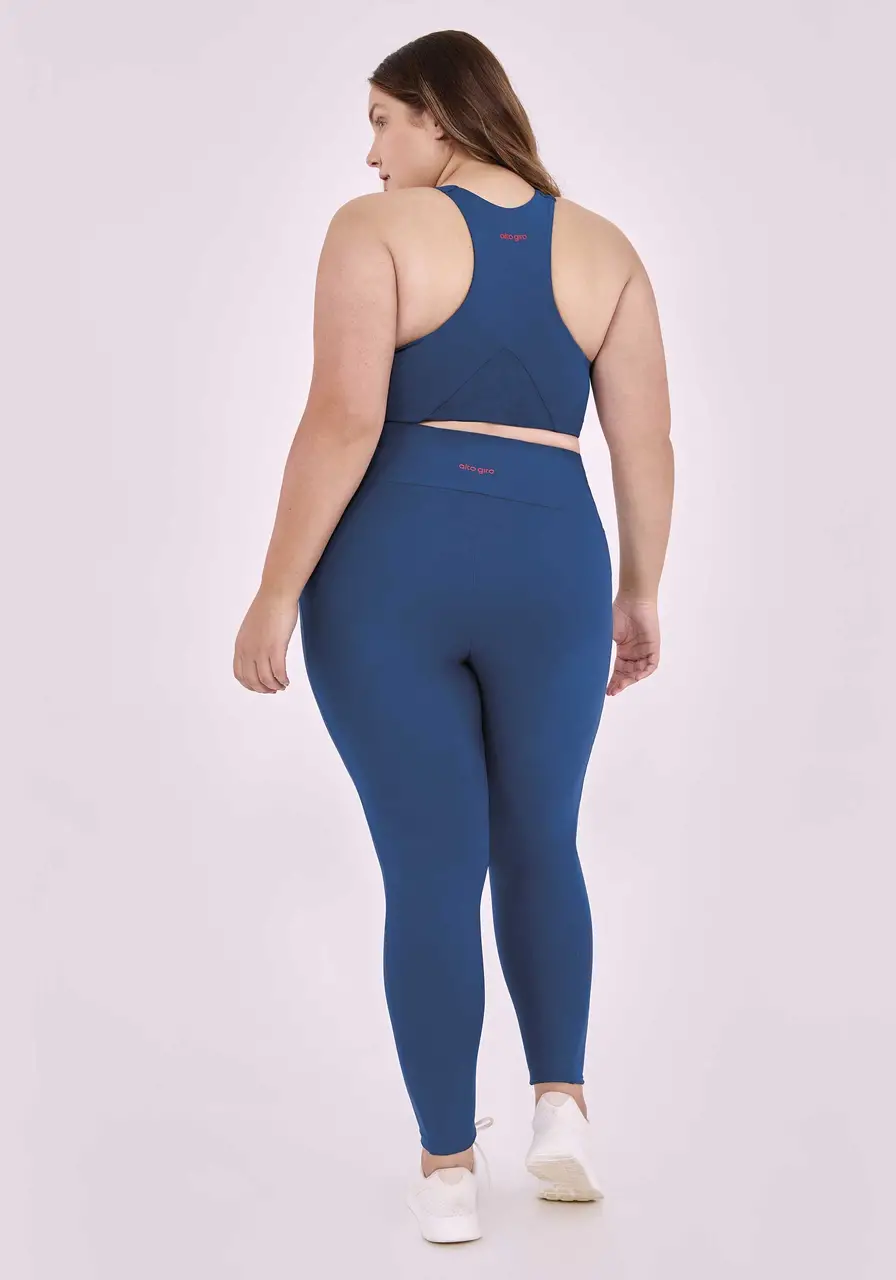 Legging Recortes E Bolsos Plus Size