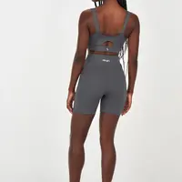 Bermuda Bolso Lateral Cinza Alto Giro  - imagem 1