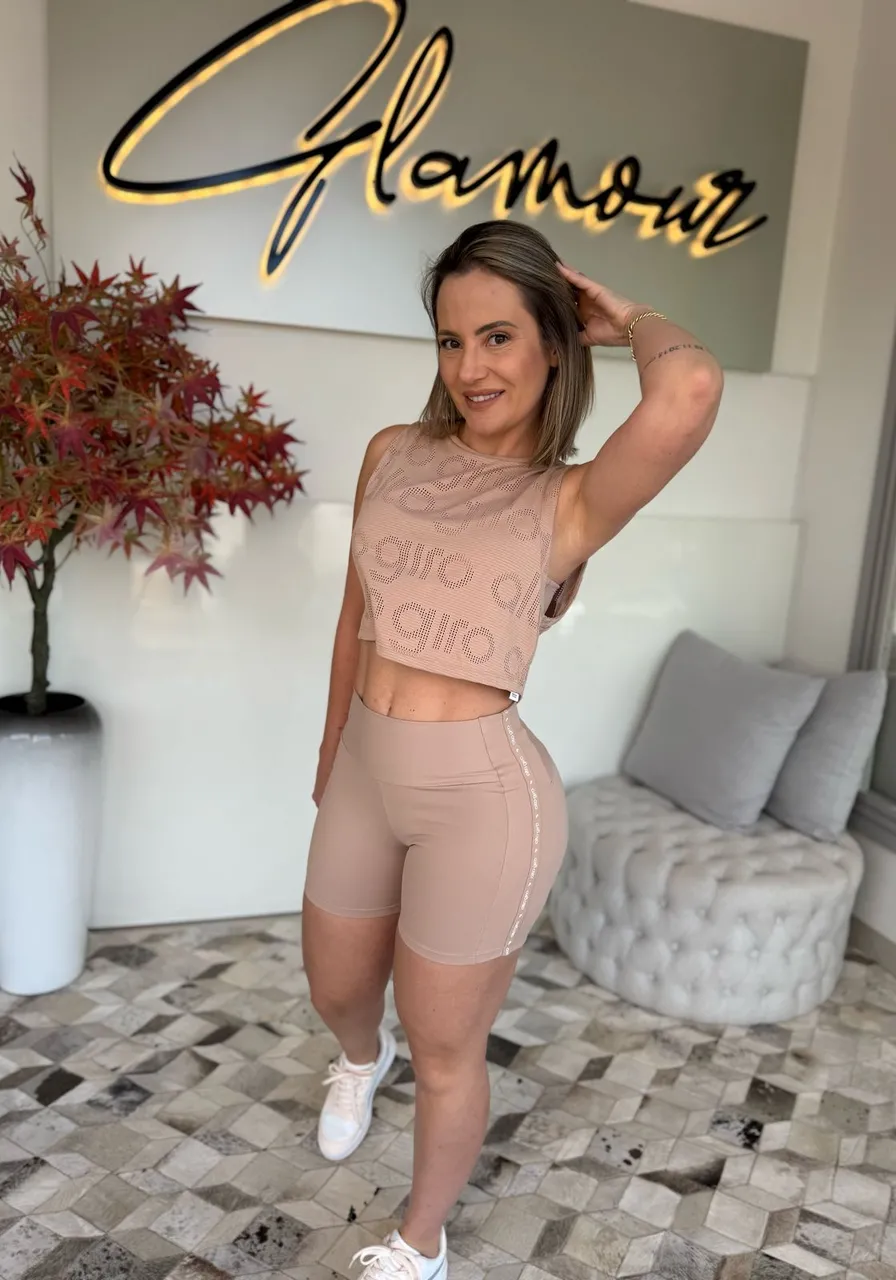 Bermuda Elástico Personalizado Bege Alto Giro Ref 9623