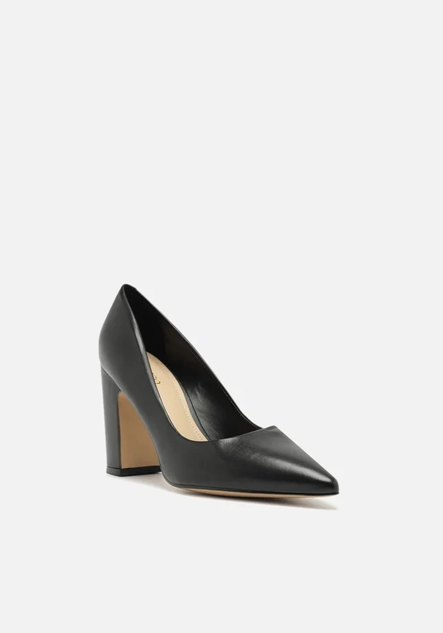 Scarpin Preto Couro Bico Fino Arezzo Ref 14214