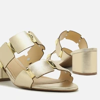 Sandália Salto Médio Dourada Couros Arezzo Ref 13848 - imagem 3