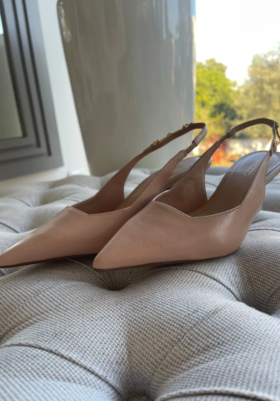 Scarpin Salto Baixo Arezzo Ref 13347