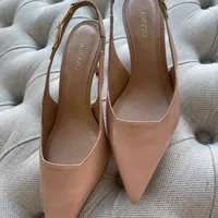 Scarpin Salto Baixo Arezzo Ref 13347 - imagem 1