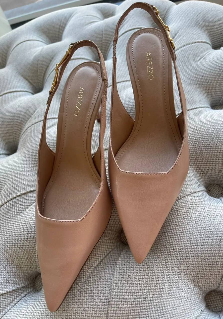 Scarpin Salto Baixo Arezzo Ref 13347