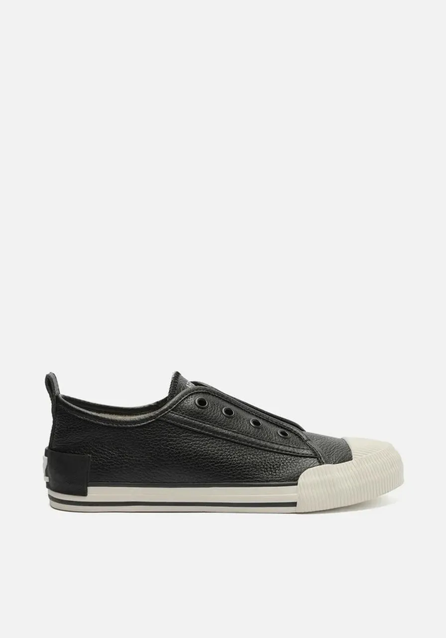 Tênis Slip On Preto Couro Elástico Arezzo Ref 15126